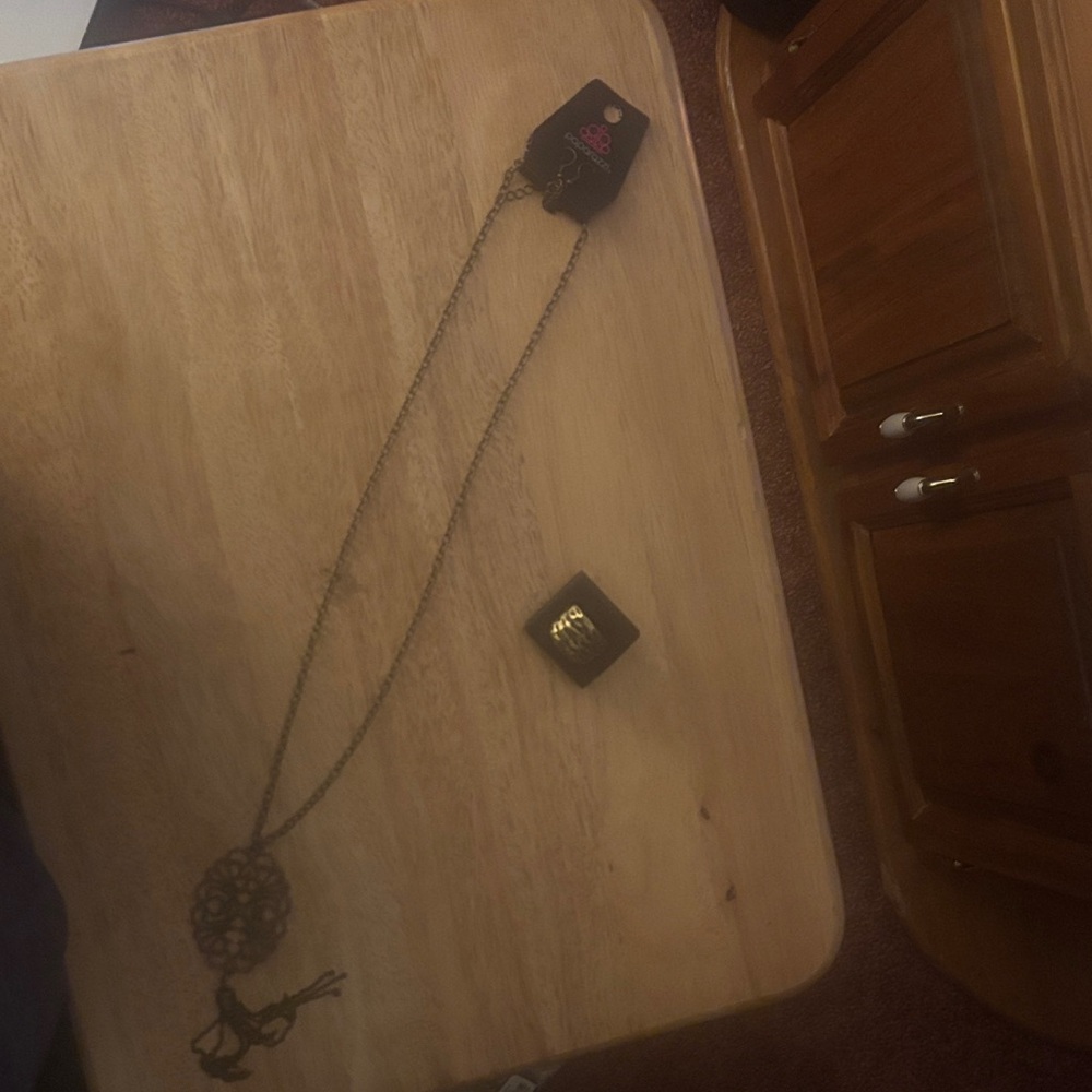 NWT-Long Bronze Necklace with Floral‎ Pendant